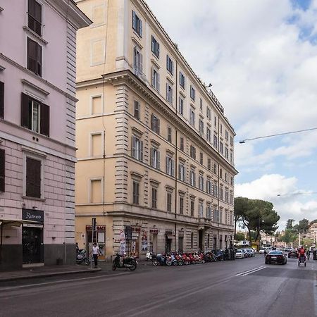 Sweet Home Colosseo Рим Екстериор снимка
